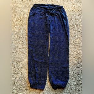 CABi light weight jogger, casual pants,XS, like new